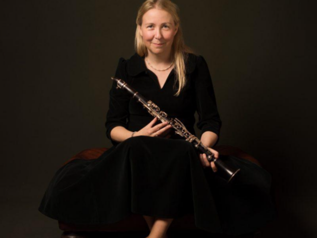 Y Clarinet Rhamantus : Triawd Clarinet gan Brahms, Bruch a Beethoven